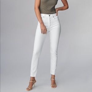 *NWT* Aritzia Denim Forum White Yoko High-waisted 28L Denim Jeans | Sz USA 26W